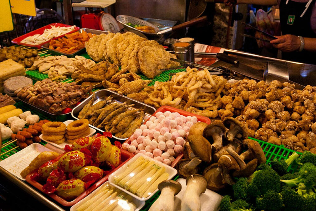 10-street-foods-you-cant-miss-when-coming-to-vietnam