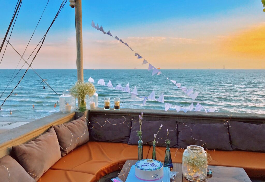 indulge-in-spectacular-seaside-dining-the-6-best-oceanfront-restaurants-in-da-nang