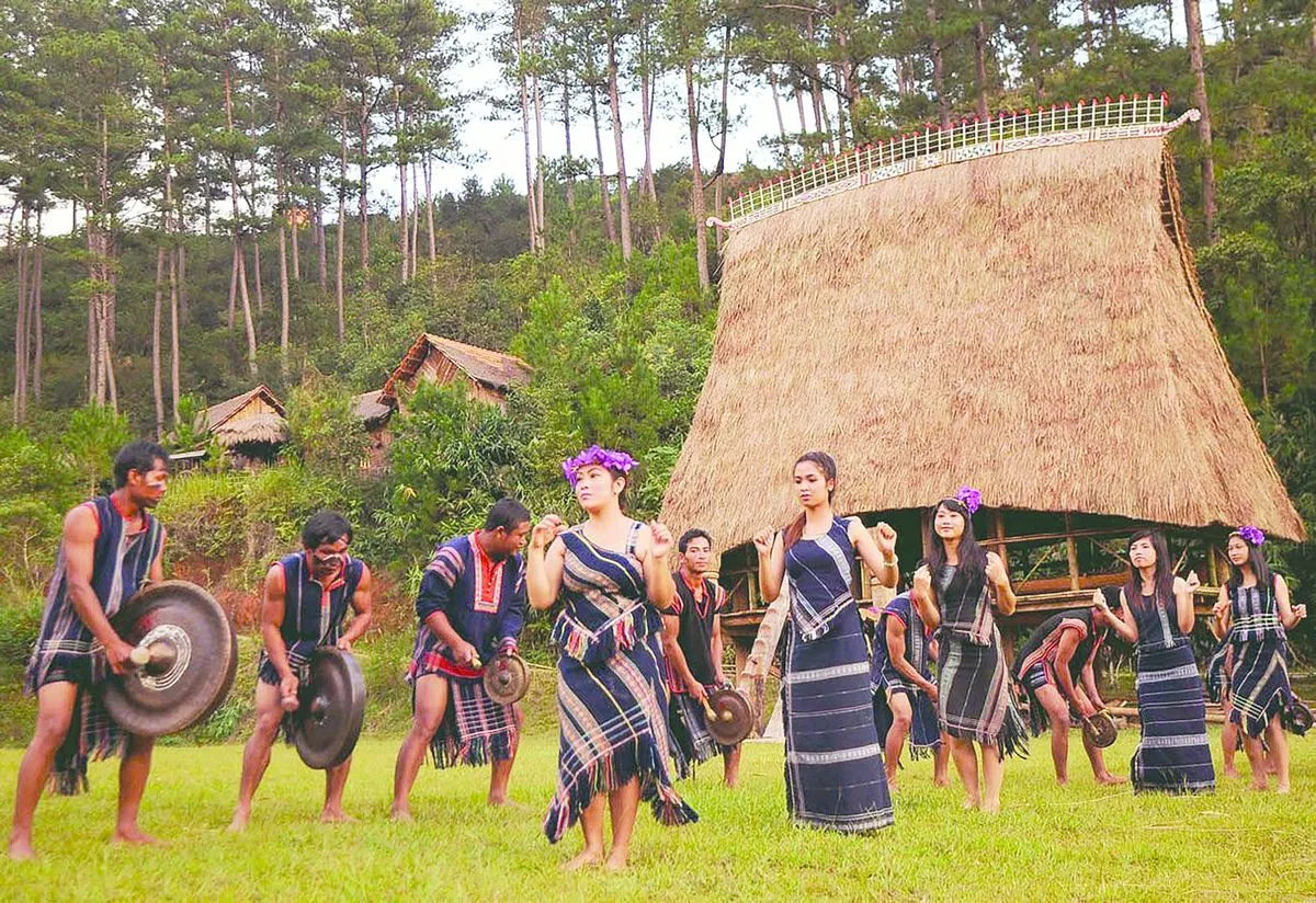 central-highlands-gong-festival-unique-cultural-beauty-you-cant-miss