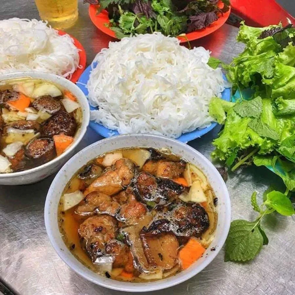 Bún chả Hà Nội - bỏ túi 12 địa chỉ ngon bậc nhất Thủ đô