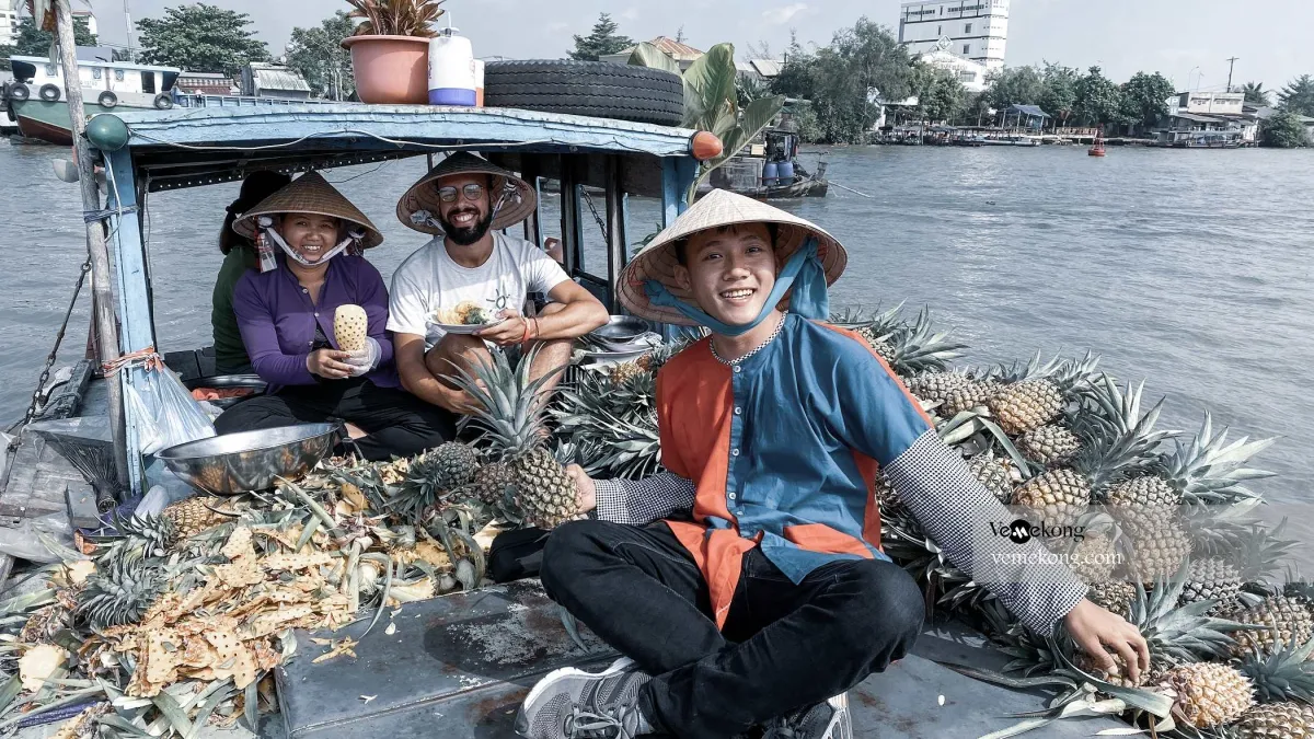 discovering-the-centuries-old-history-of-cai-rang-floating-market-can-tho